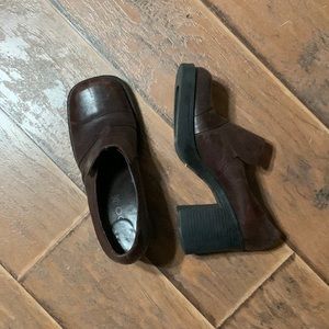 Aldo brown leather heels